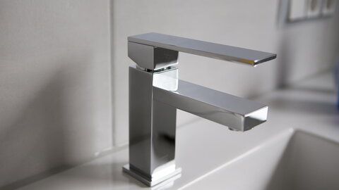 Badgestaltungen von der Herweg GmbH Leverkusen