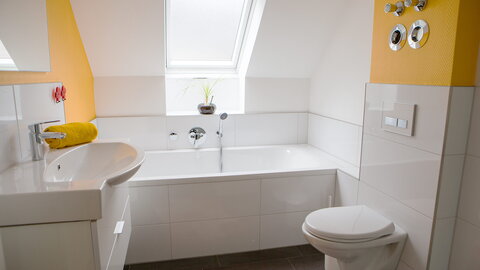 Badgestaltungen von der Herweg GmbH Leverkusen